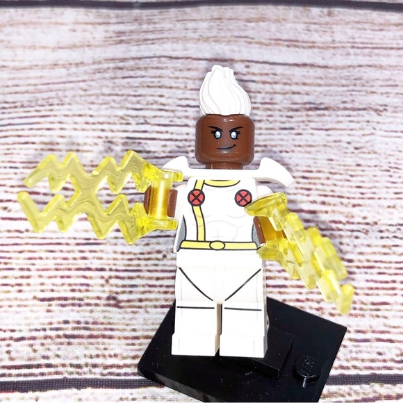 LEGO Storm Marvel Studios 2 Collectable Mini Figure - Picture 6 of 9